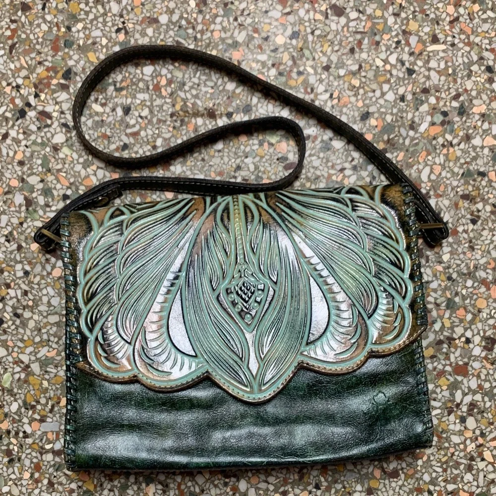 Patricia Nash-Burnished Tooled-Santilla Crossbody - Picture 1 of 9